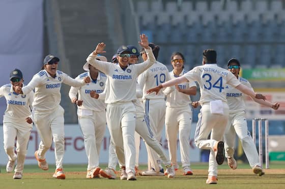IND-W vs AUS-W | Sneh Rana & Gayakwad Set Up Easy Indian Win On Day 4